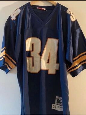 Authentic Mitchell & Ness Walter Payton Football Jersey 1975 #34